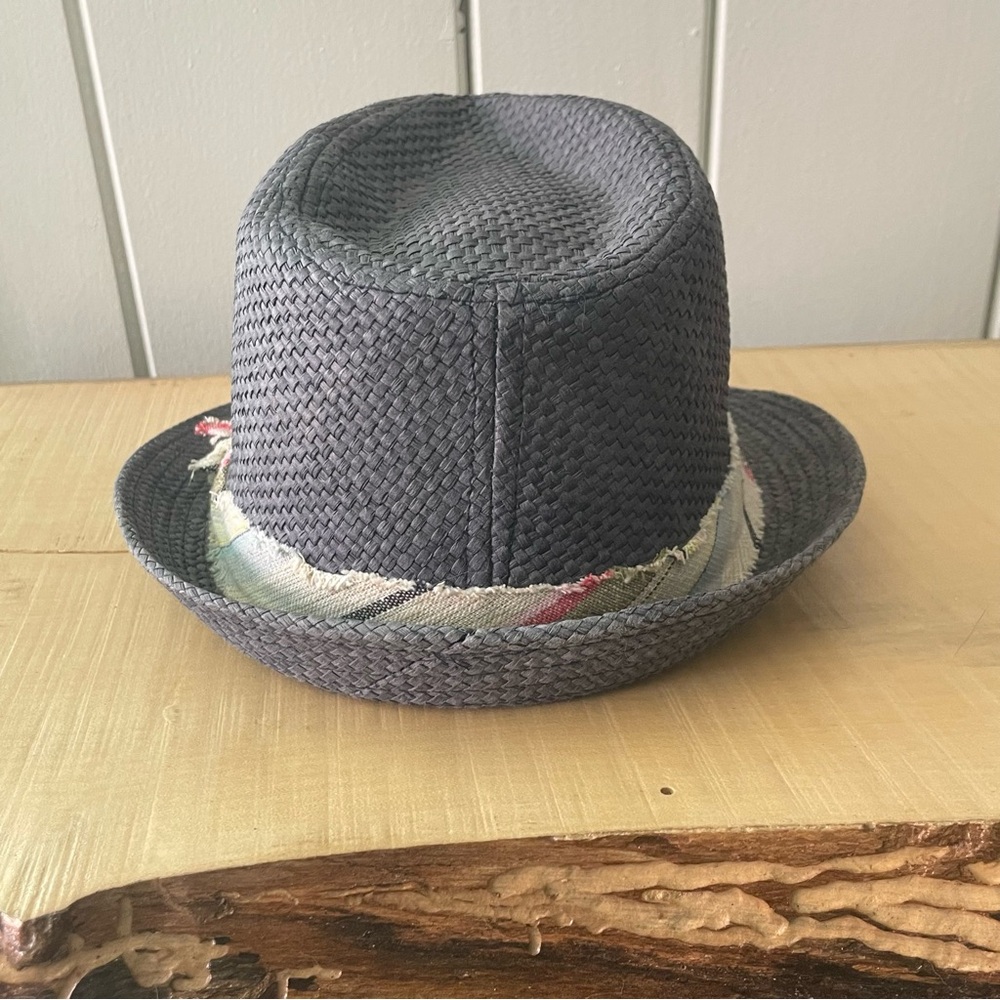 $10 SALE Beach Fedora Dark Blue Gray Striped Band Straw Unisex Short Brim Hat - Picture 3 of 10